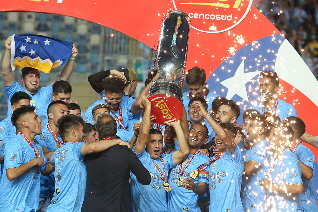 Celebración de Magallanes, luego de ganar la Copa Chile ante U. Española