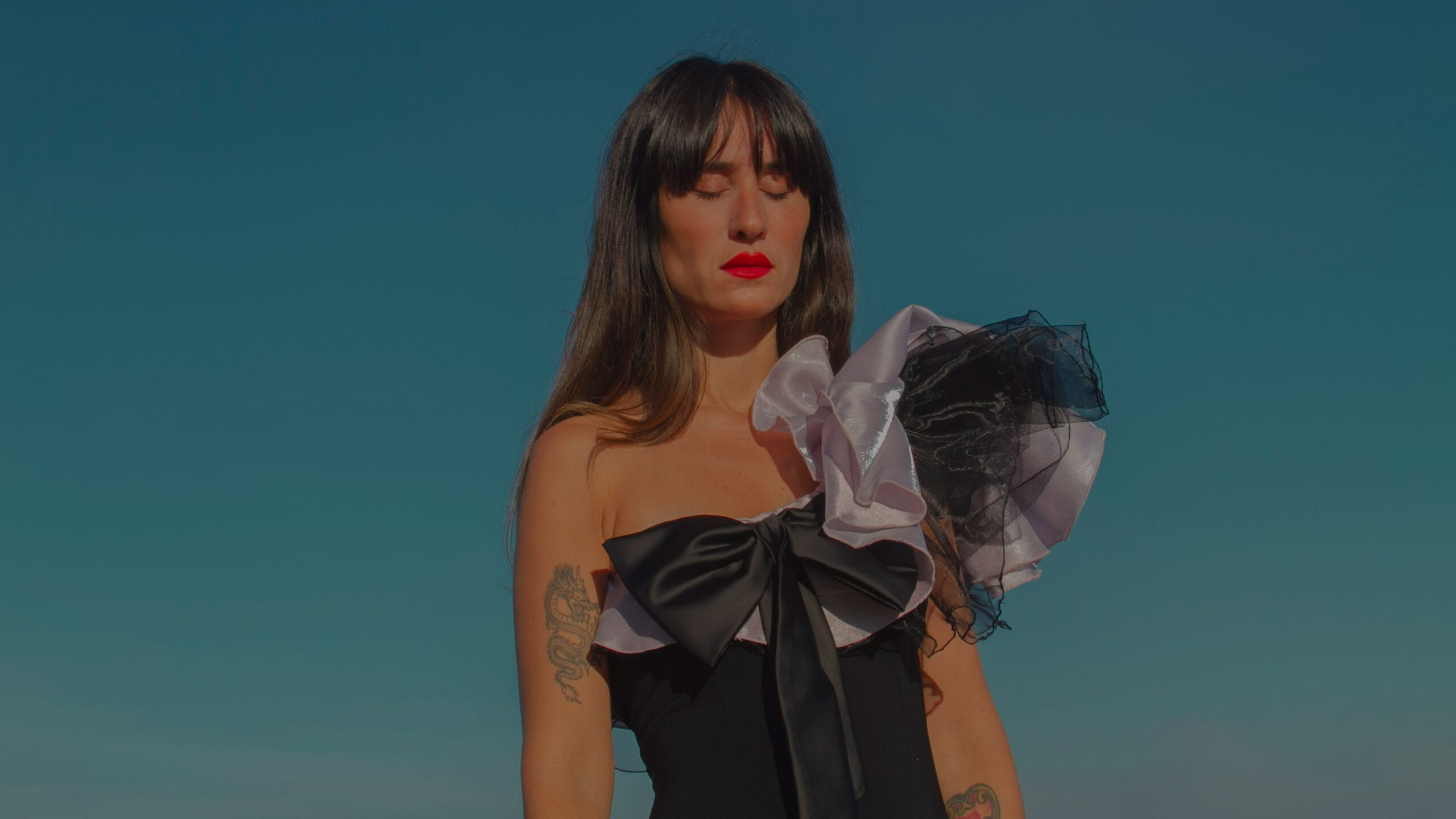 Alex June presenta su nuevo single "Fidélité": colaboración junto a chilenos ganadores del Emmy y el Pulsar que te sacará a bailar
