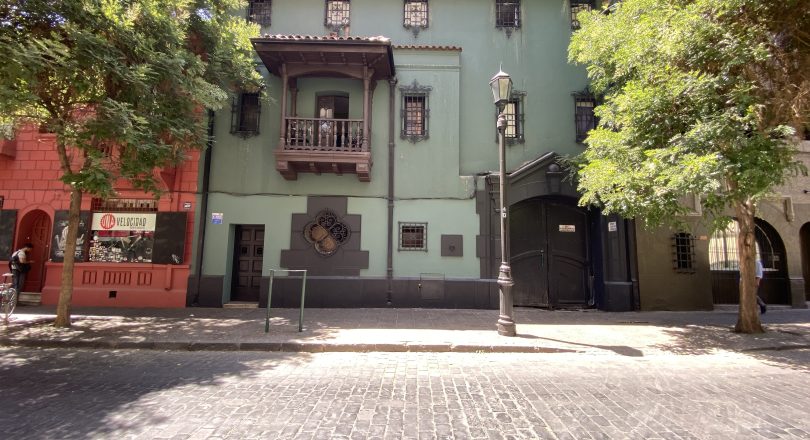 Santiago: Finalizaron obras de recuperación de fachadas de calle Esmeralda