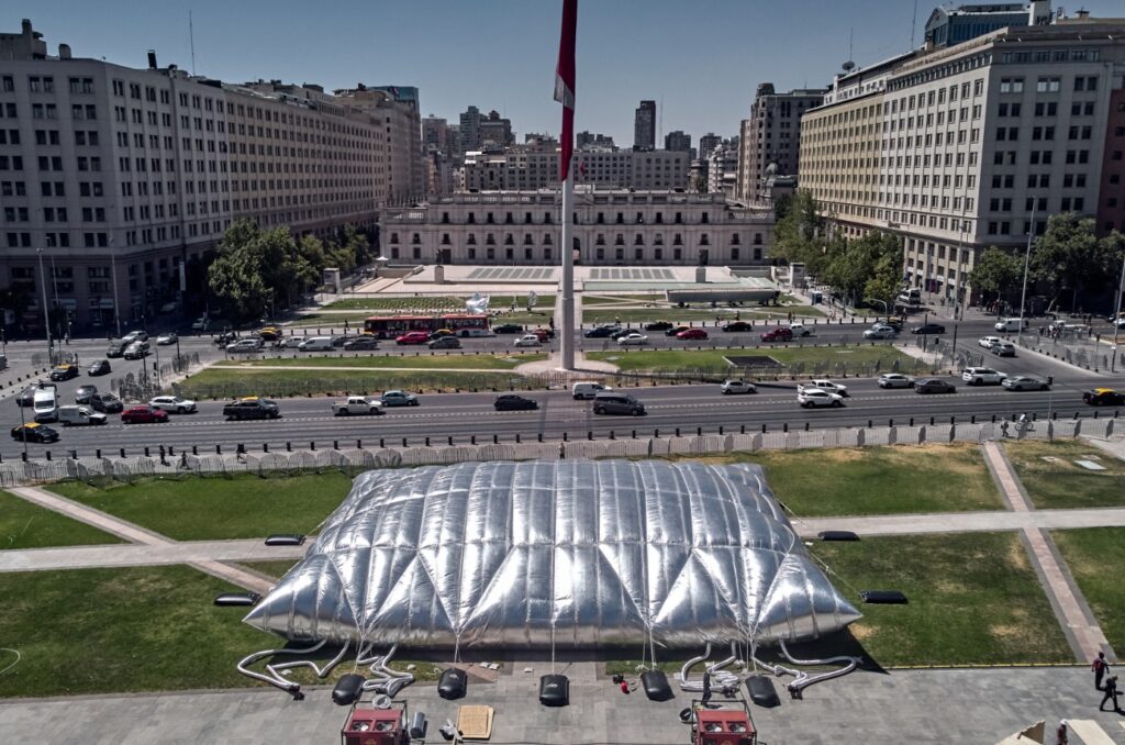 Por primera vez en el barrio cívico comenzó la XXII Bienal de Arquitectura y Urbanismo de Chile