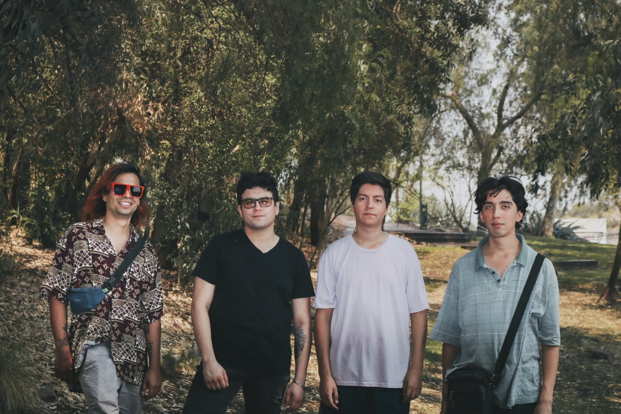 Frits & The Highest Band retoma la ruta con su nuevo single "Luz Natural"