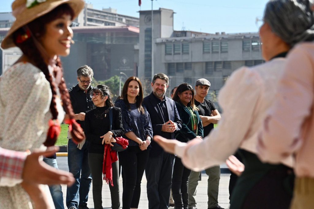 Gobierno de Santiago presenta cartelera del programa “Vive Nuestro Centro”