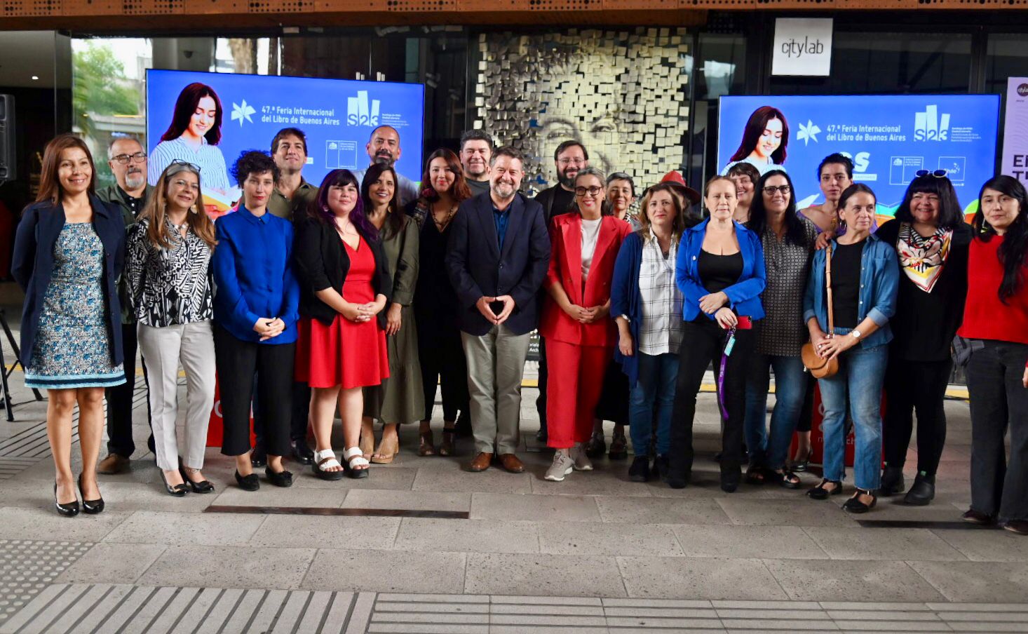 Santiago ciudad invitada de honor en la 47ª Feria del Libro de Buenos Aires con presencia literaria, cultural y artística