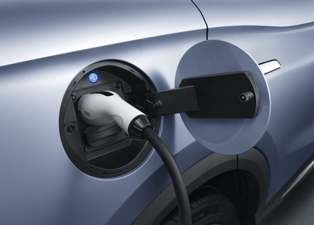 ¿Cómo y dónde cargar un auto eléctrico?