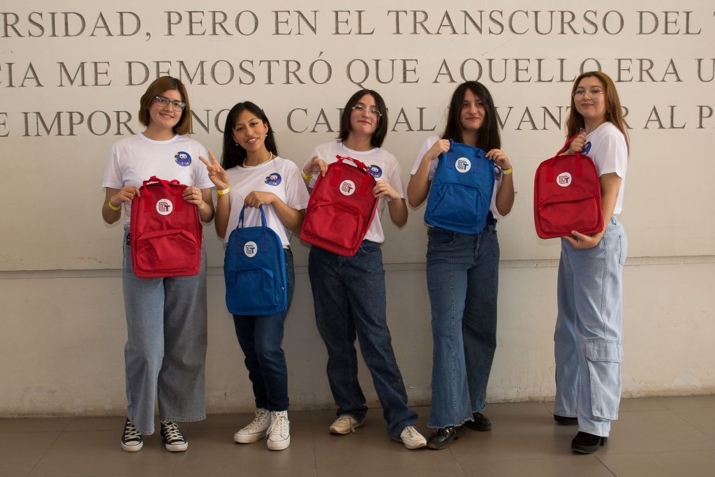 1500 niñas científicas participaron de Pitch Regional de Technovation Girls en miras de representar a Chile y viajar a Silicon Valley