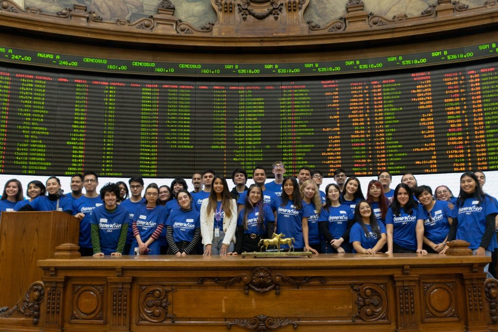 Graduados de Generation presentaron sus proyectos en la Bolsa de Comercio