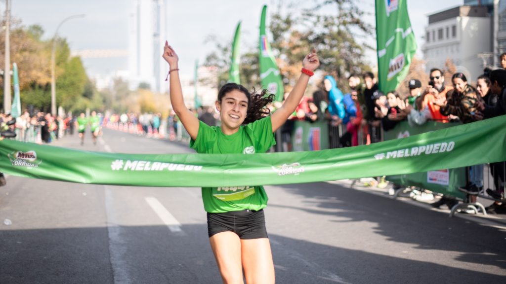 Más de 10 mil personas participaron en la Corrida Milo de Santiago 2023