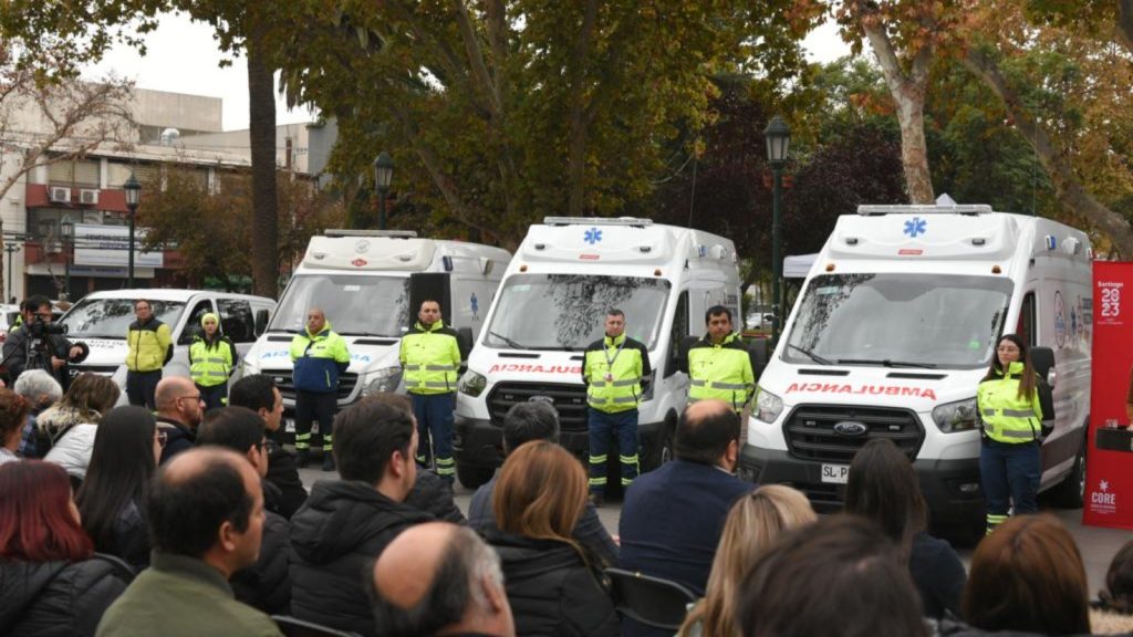 San Bernardo aumenta la flota de ambulancias de su red de salud comunal