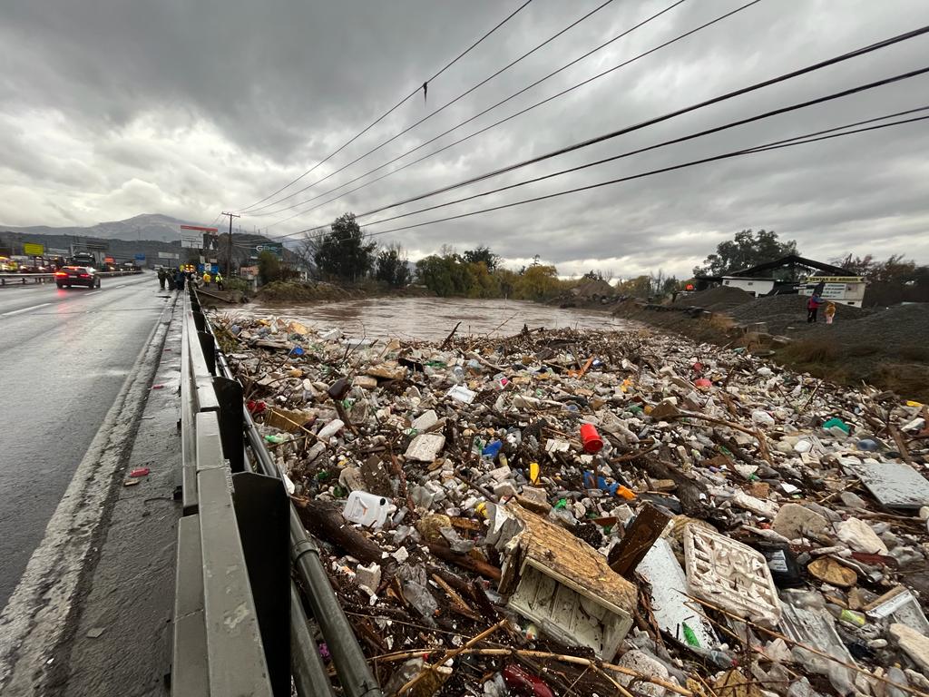 Gobierno de Santiago se hace cargo de los residuos con Plataforma Industria Circular