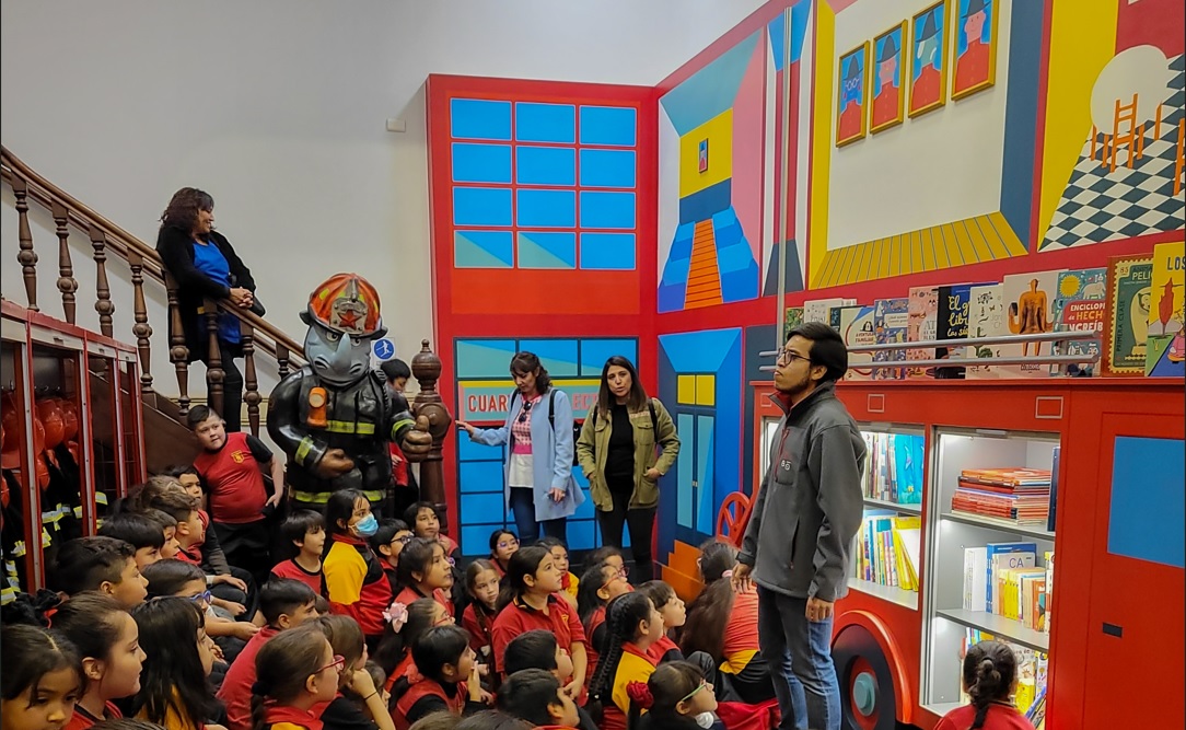 Museo de Bomberos de Santiago lanza programa “Tu Curso al MuBo” 