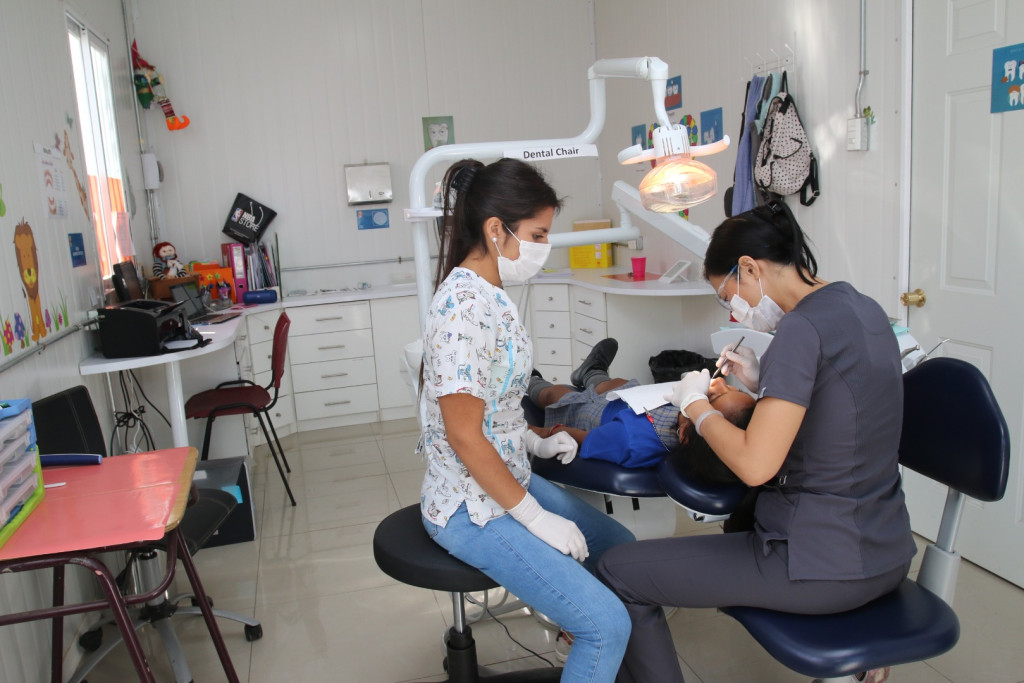 OEA premia el programa municipal de atención dental gratuita “Huechuraba Sonríe”