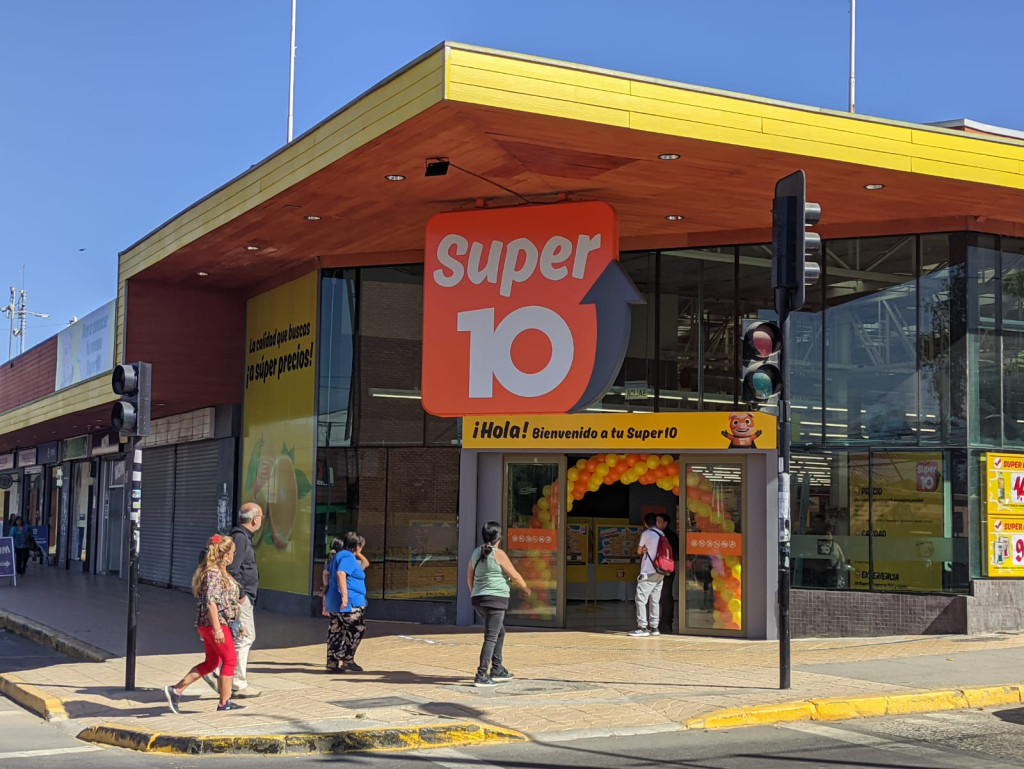 SMU inaugura primer Super 10 en la Región de Valparaíso