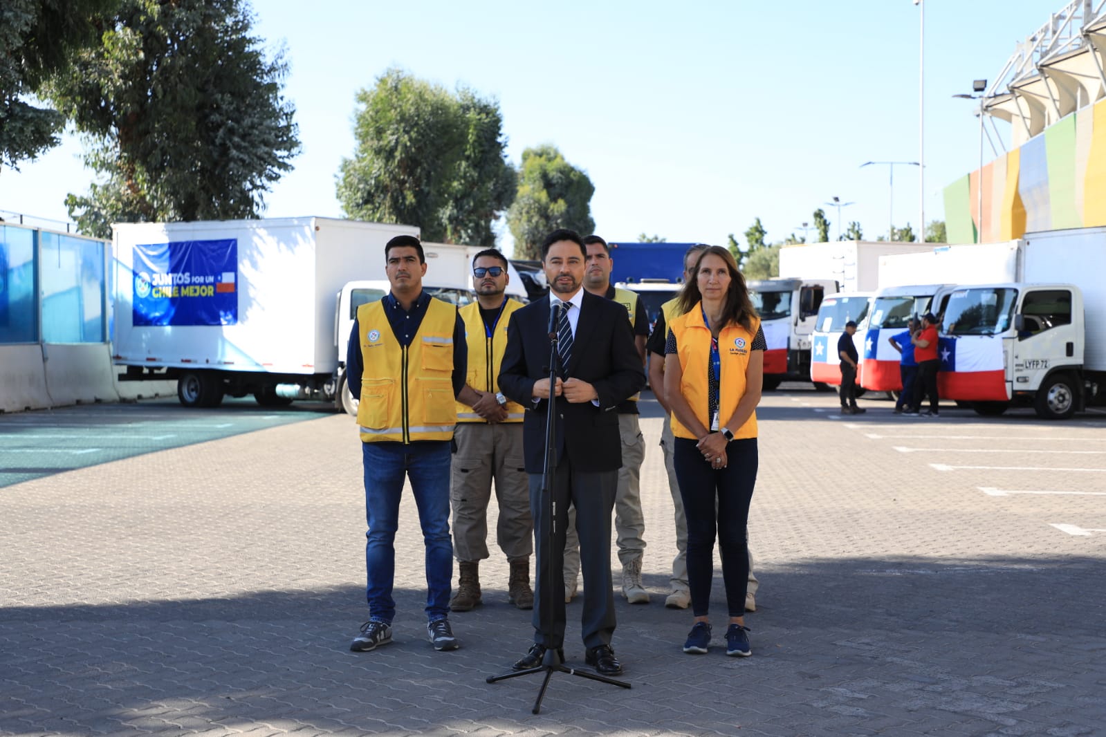 La Florida envía caravana con ayuda de vecinos para damnificados por incendios en Viña del Mar