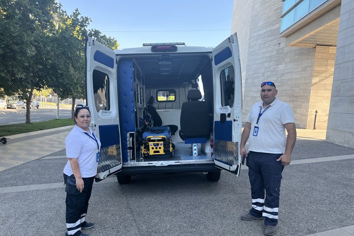 Vitacura cuenta con ambulancia 24/7 para emergencias