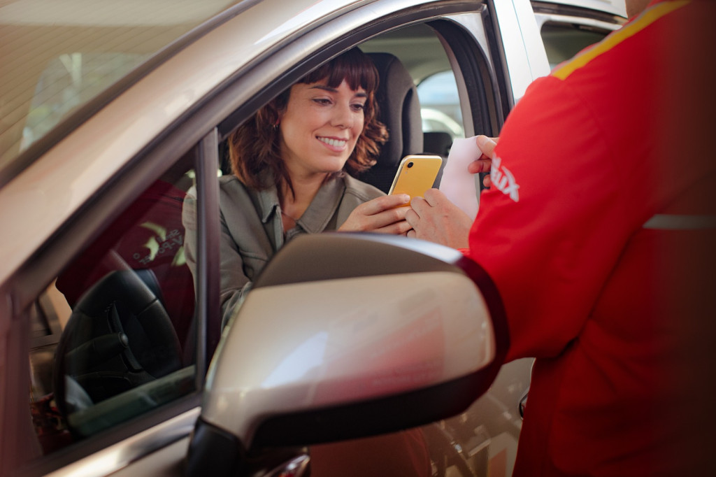 Ahorra mientras llenas tu estanque con Shell y App Micopiloto