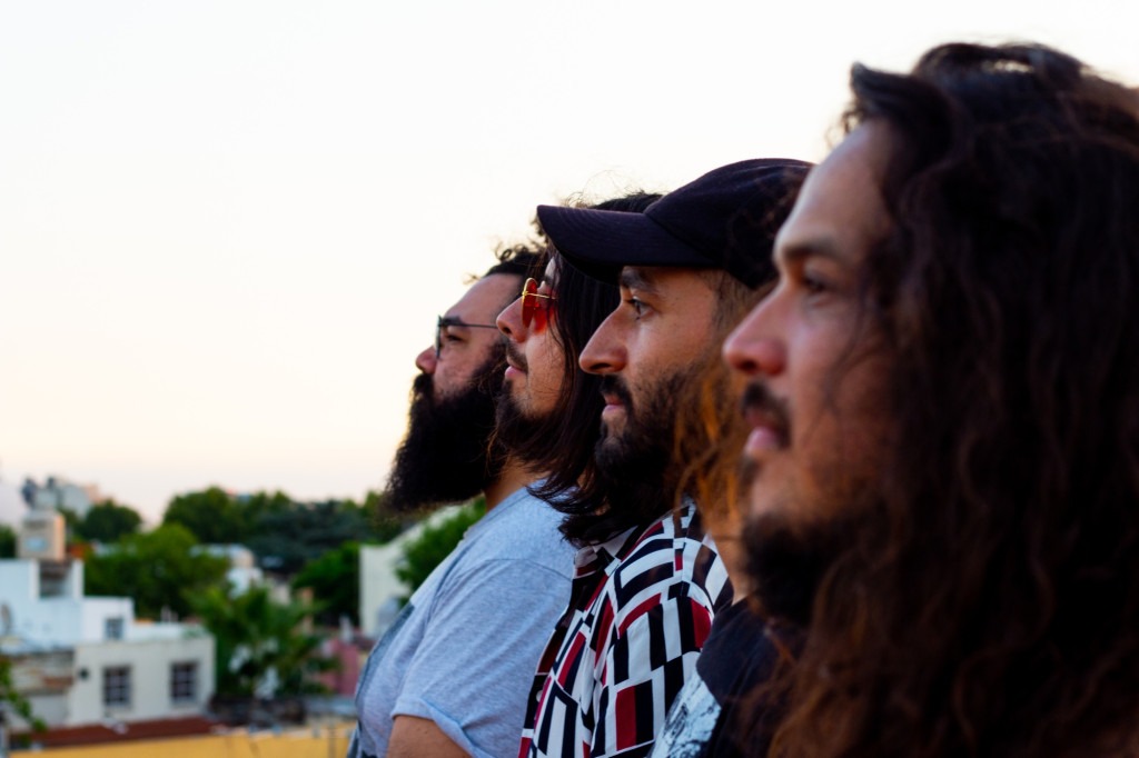 Rock chileno recargado: Pájaros Nocturnos estrenan nuevo single “Puertas Rojas”