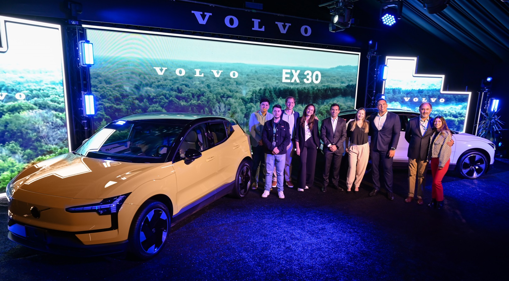 Comenzaron las primeras entregas del Volvo EX30 en Chile