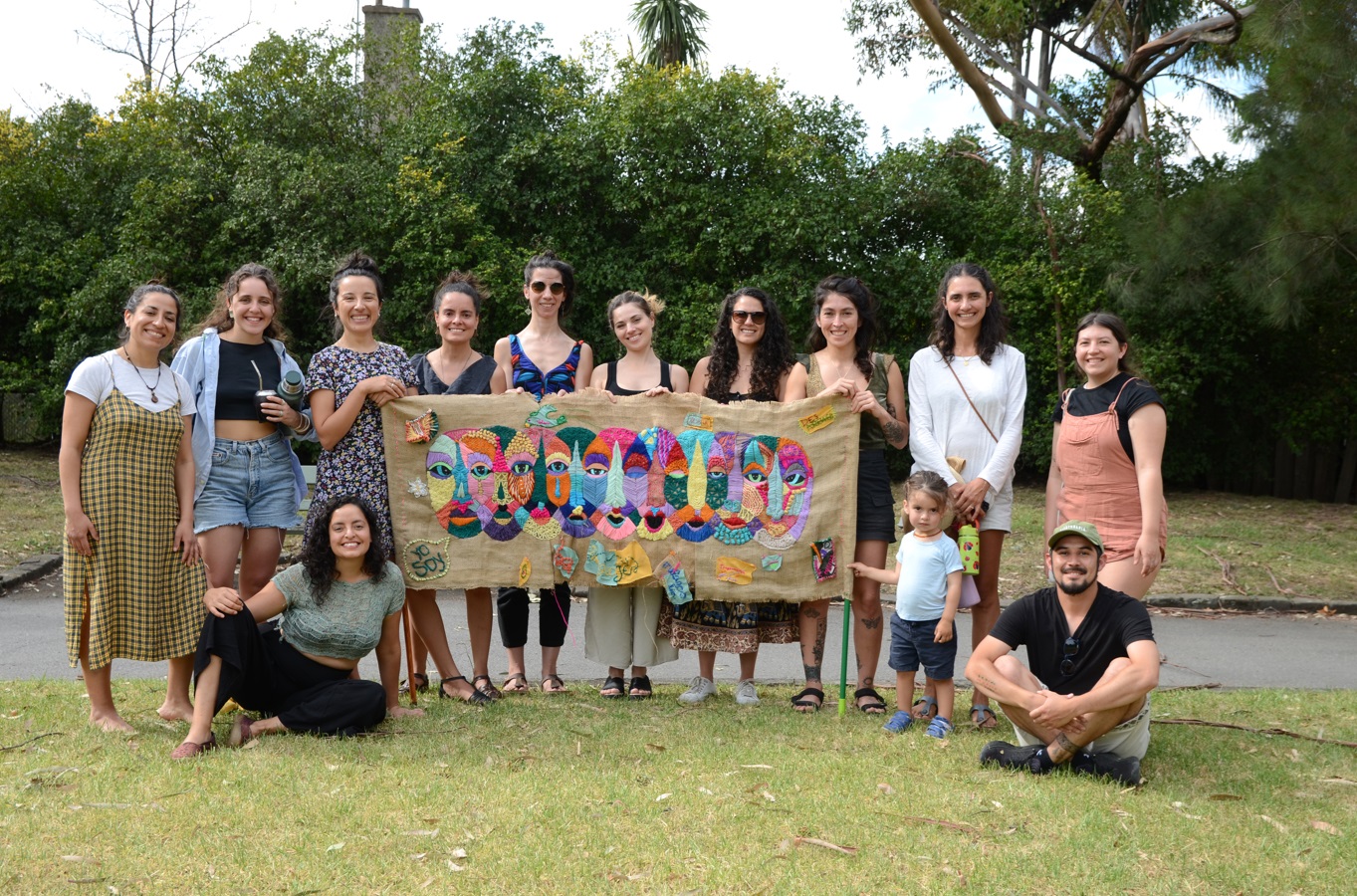 Anis, artista chilena realiza destacadas obras de arte en distintas ciudades de Australia