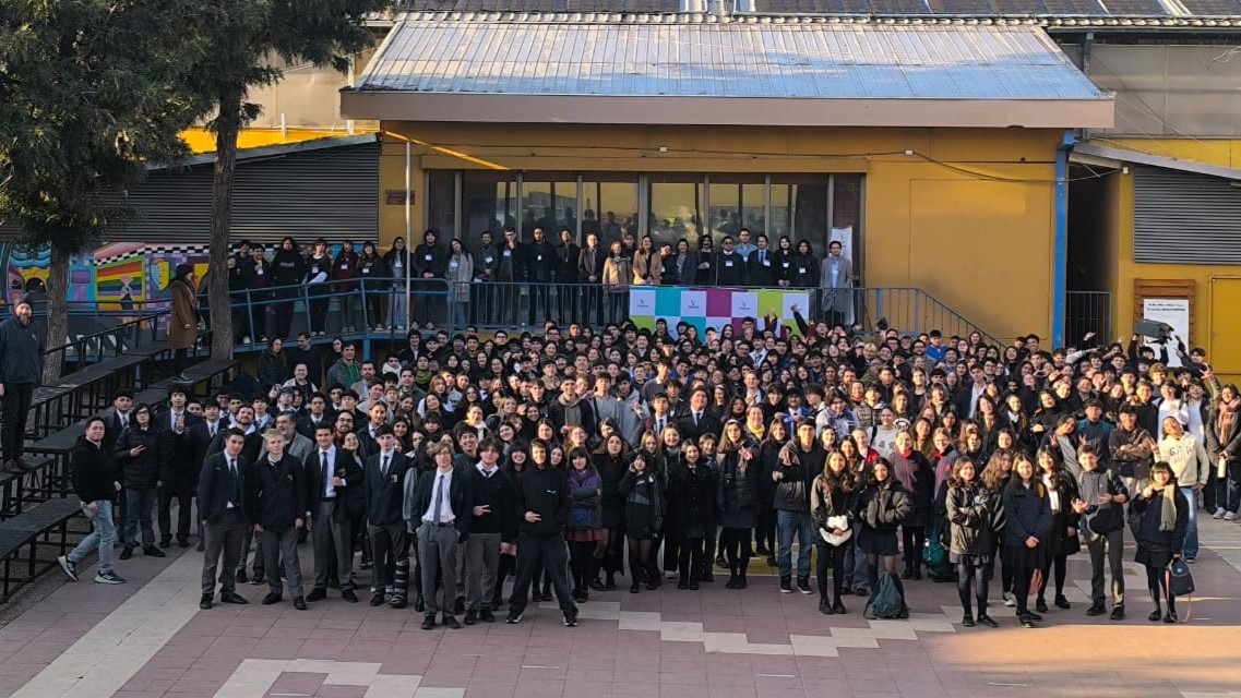 Vitacura reúne a 500 estudiantes en el mayor torneo de debate escolar a nivel nacional