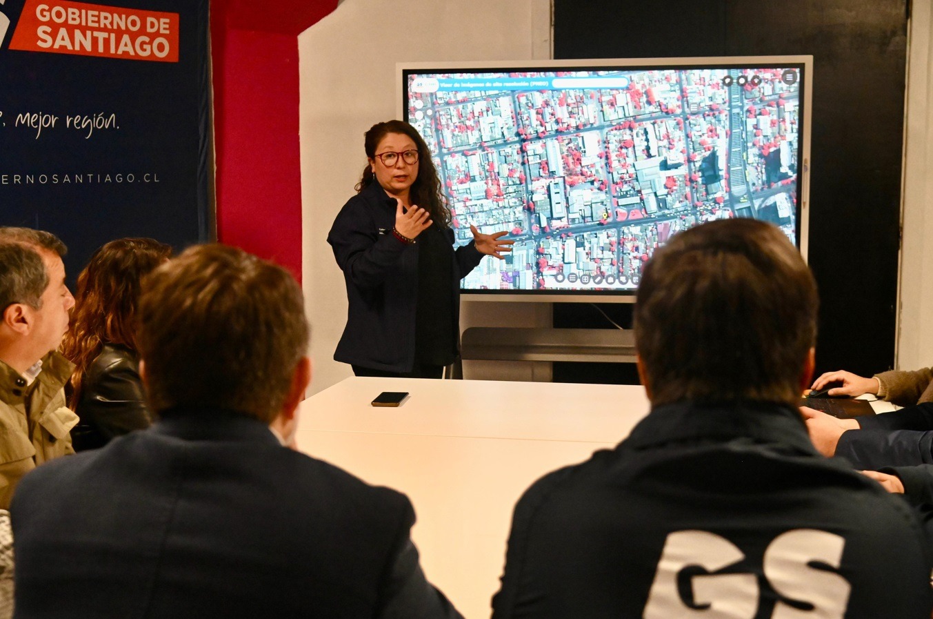 Presentan innovador mapa que mide la salud de los árboles para prevenir caídas ante sistemas frontales