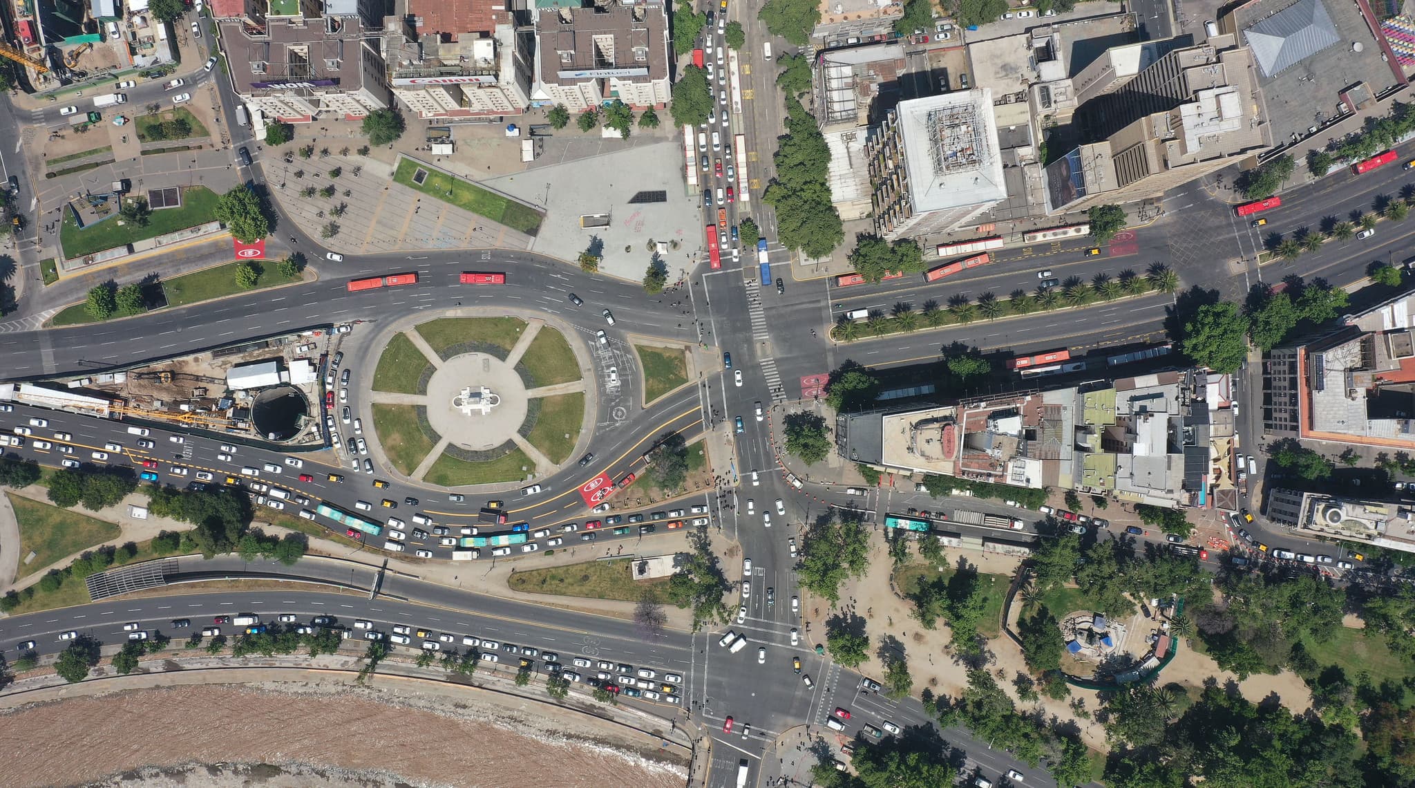 Nueva Alameda: Comienzan las obras de remodelación de Plaza Italia