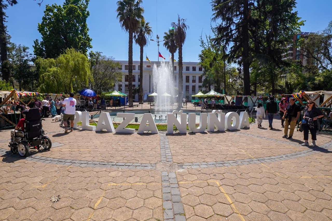 Este 20 de octubre en Plaza Ñuñoa activación: “Venzamos el Cáncer de Mama con hábitos saludables” 