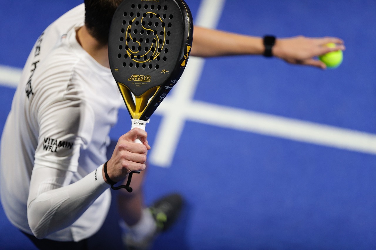 Pádel: Expertos explican 6 beneficios de jugar este deporte