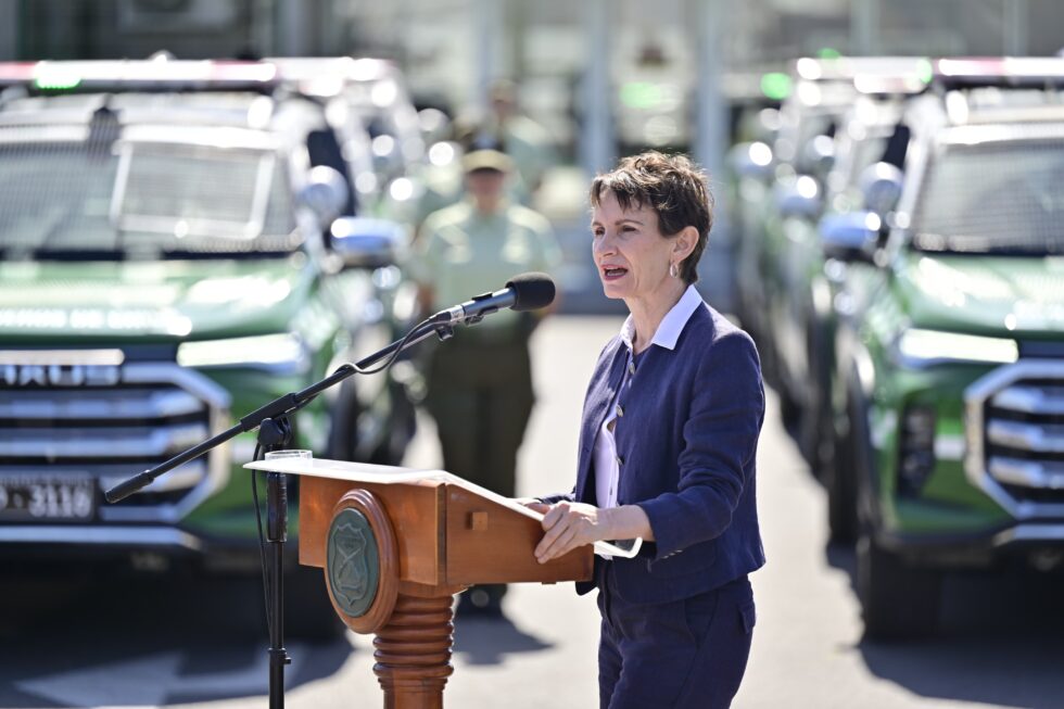 Carabineros en la Región Metropolitana lucirán nuevo uniforme institucional