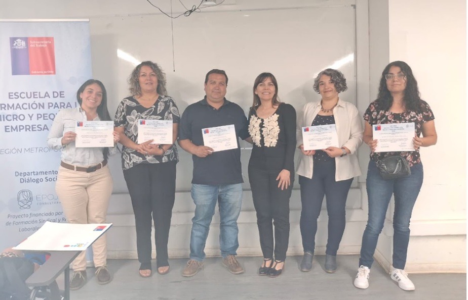 Cierre y Certificación de Escuela de Formación para MIPES, Región Metropolitana 2024