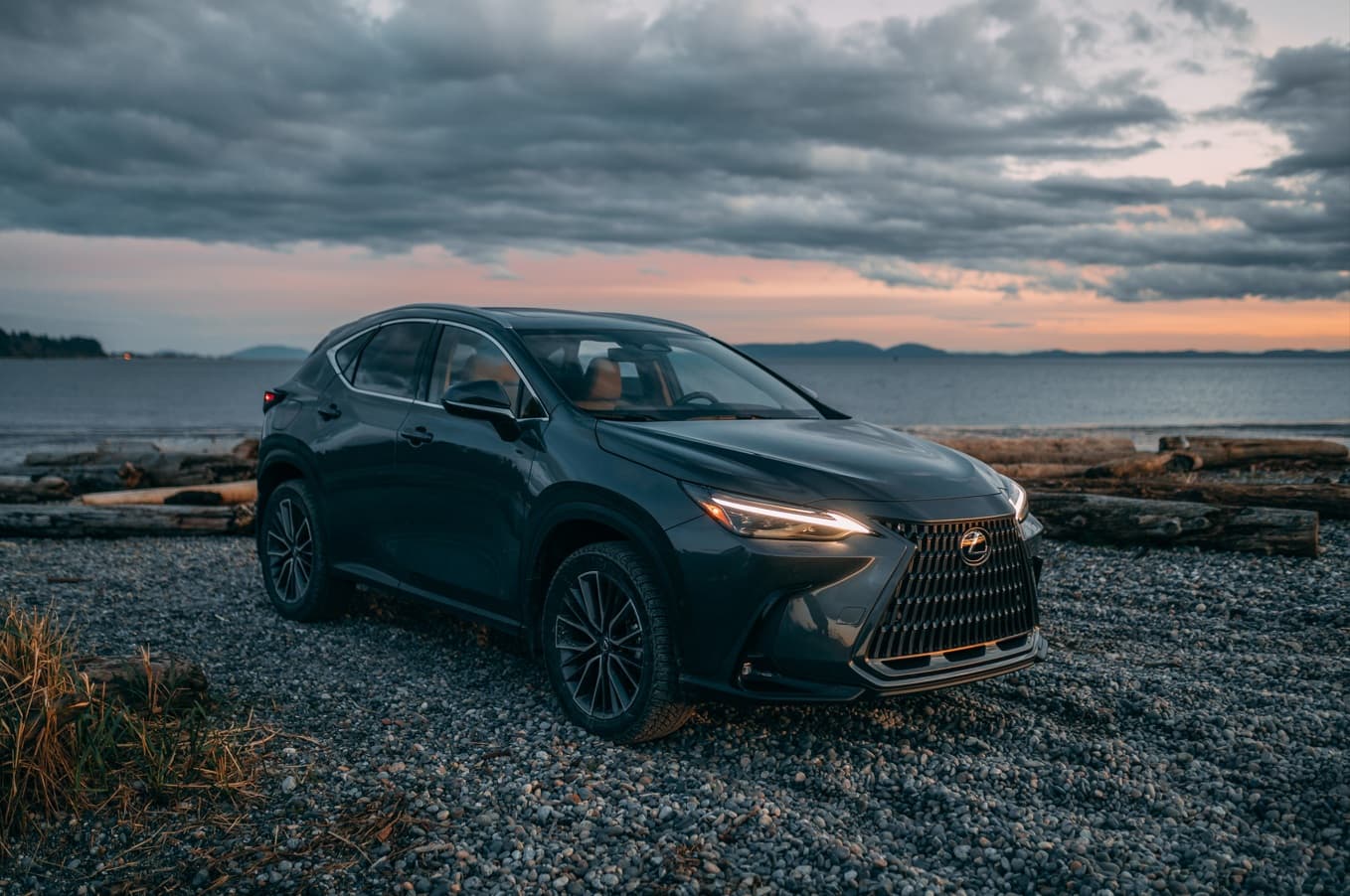 La tecnología de Lexus: Nuevos NX y RX eléctrico-híbridos enchufables