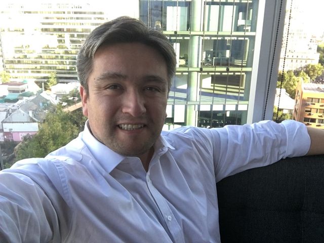Con licencia para defraudar por Rodrigo Durán