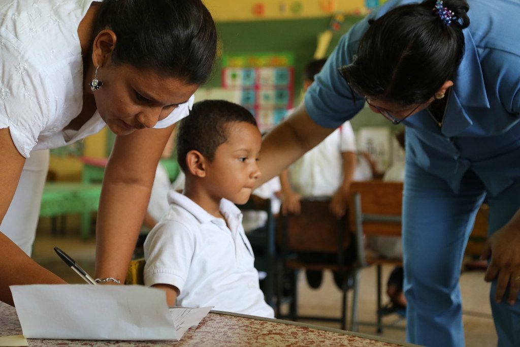 Vacunar a escolares a tiempo previene enfermedades respiratorias