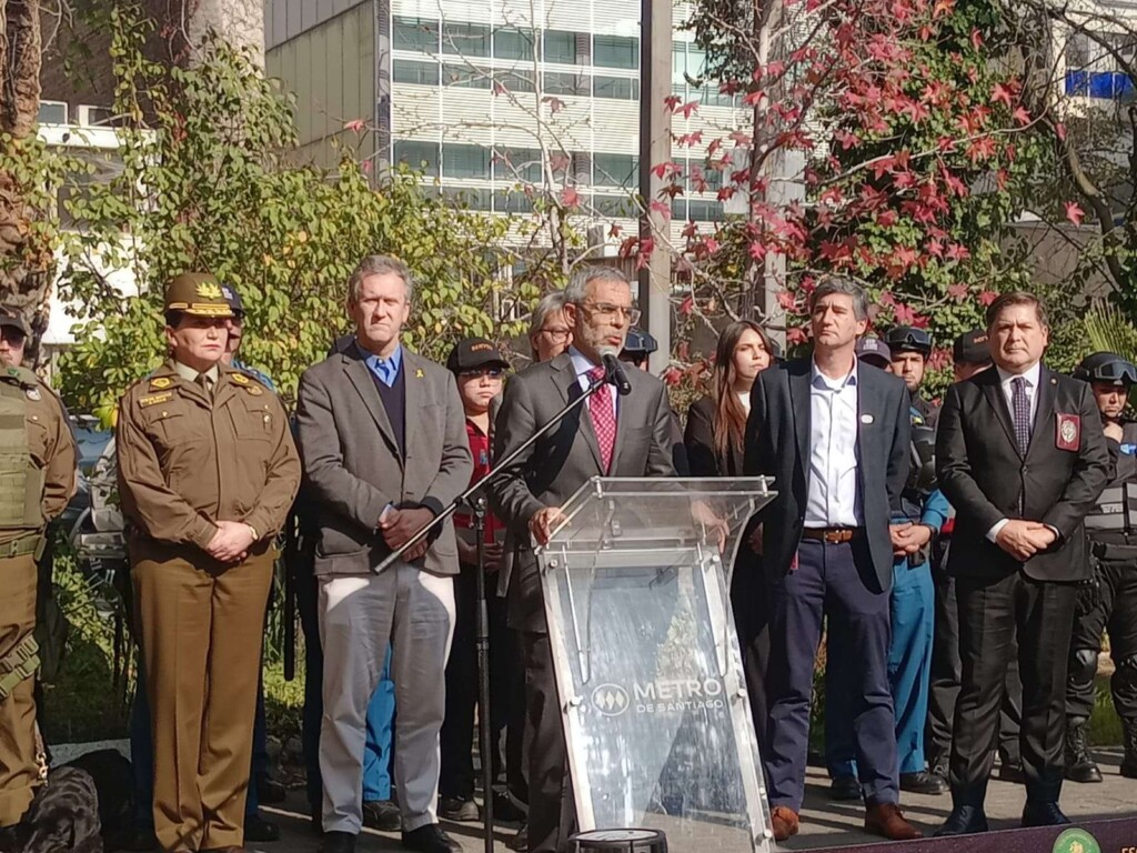 Maratón de Santiago 2025: Metro adelanta su horario