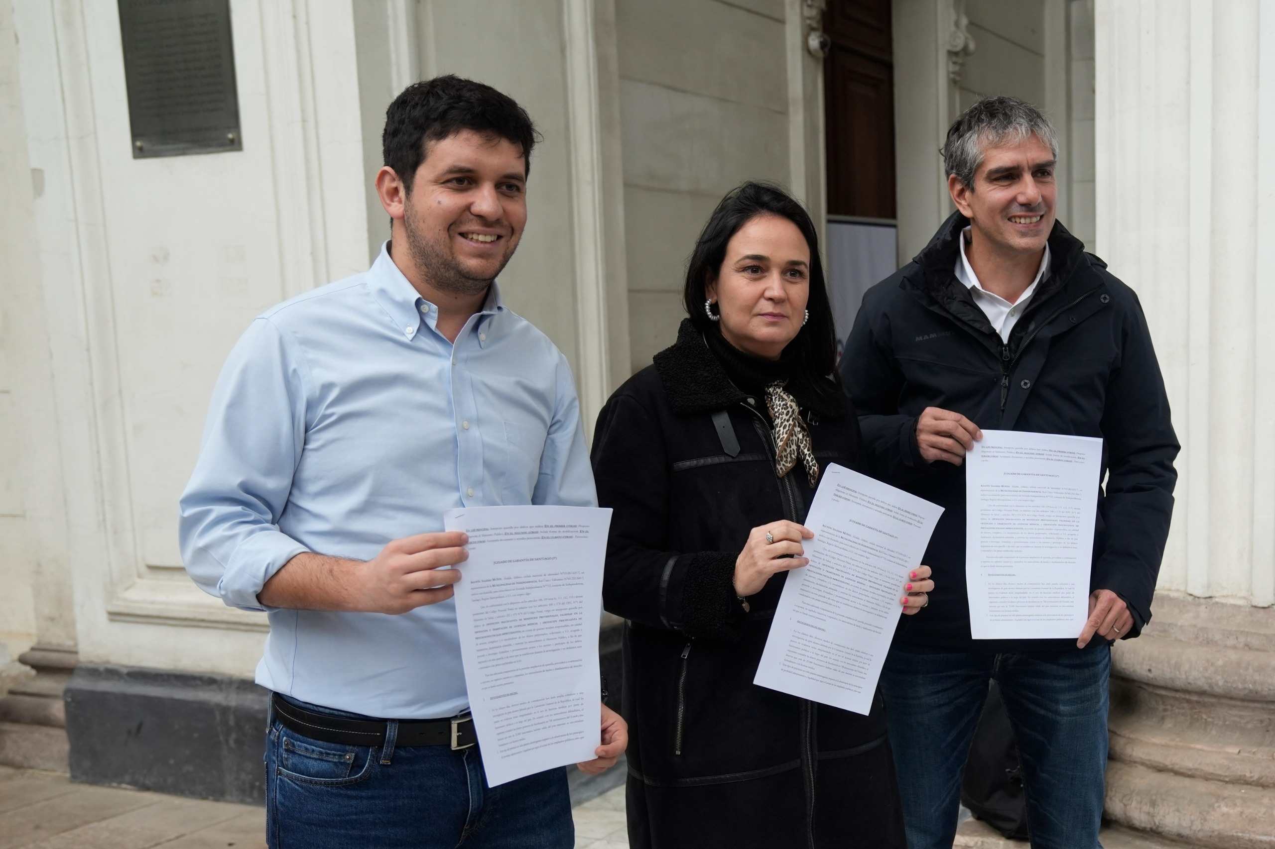Caso licencias médicas: Alcaldes exigen restitución de recursos