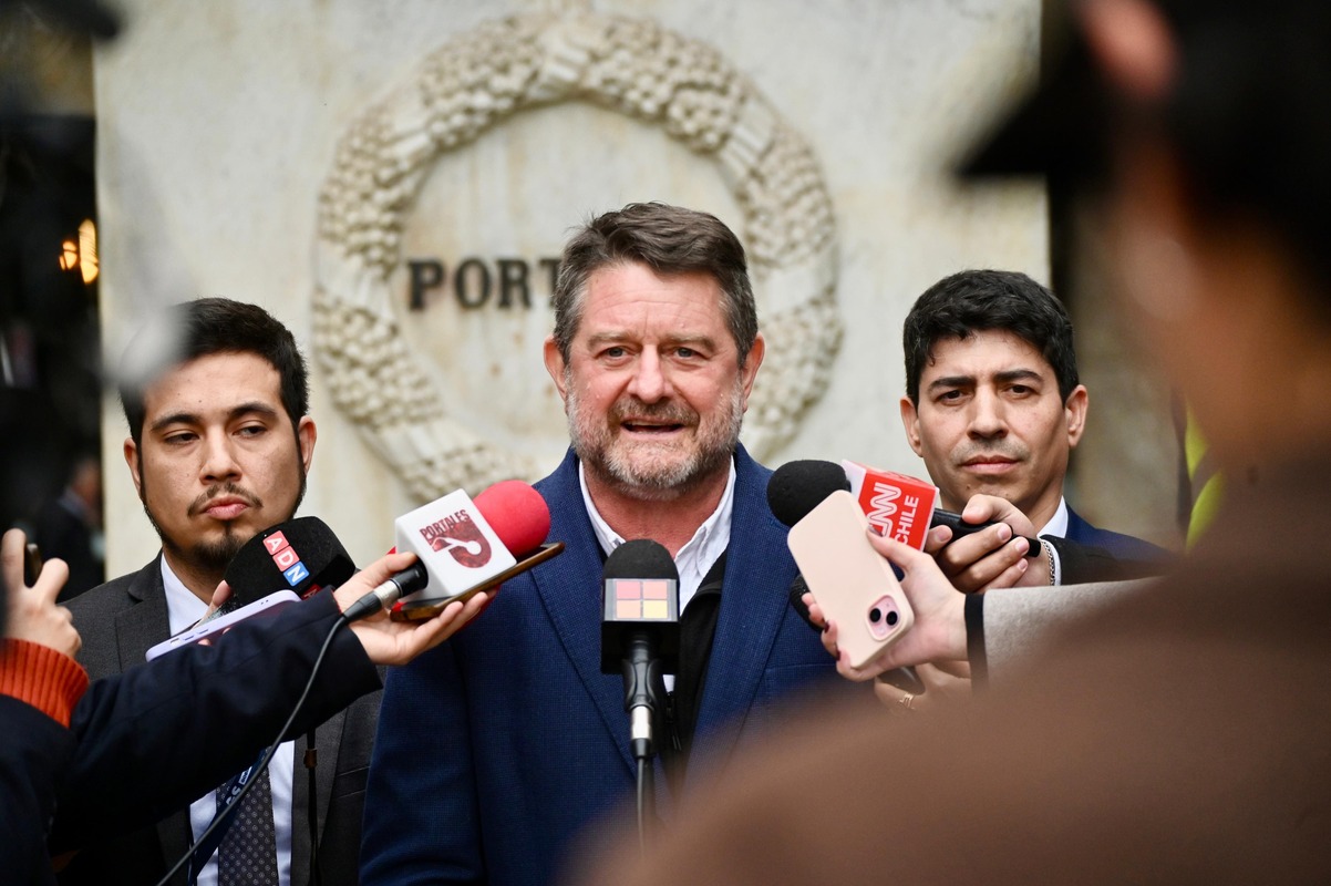 Gobernador Orrego y CDE activan plan por fondos del “Quédate”