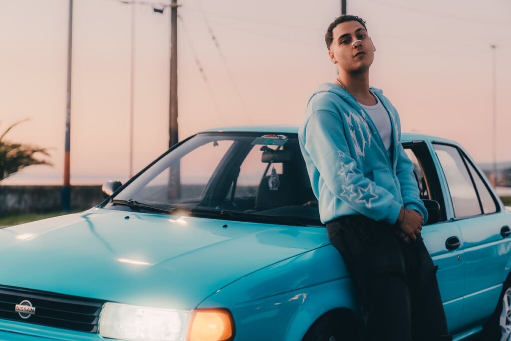 Emefelle lanza «Esa Vibra» en reggaetón y un sample a Los Jaivas