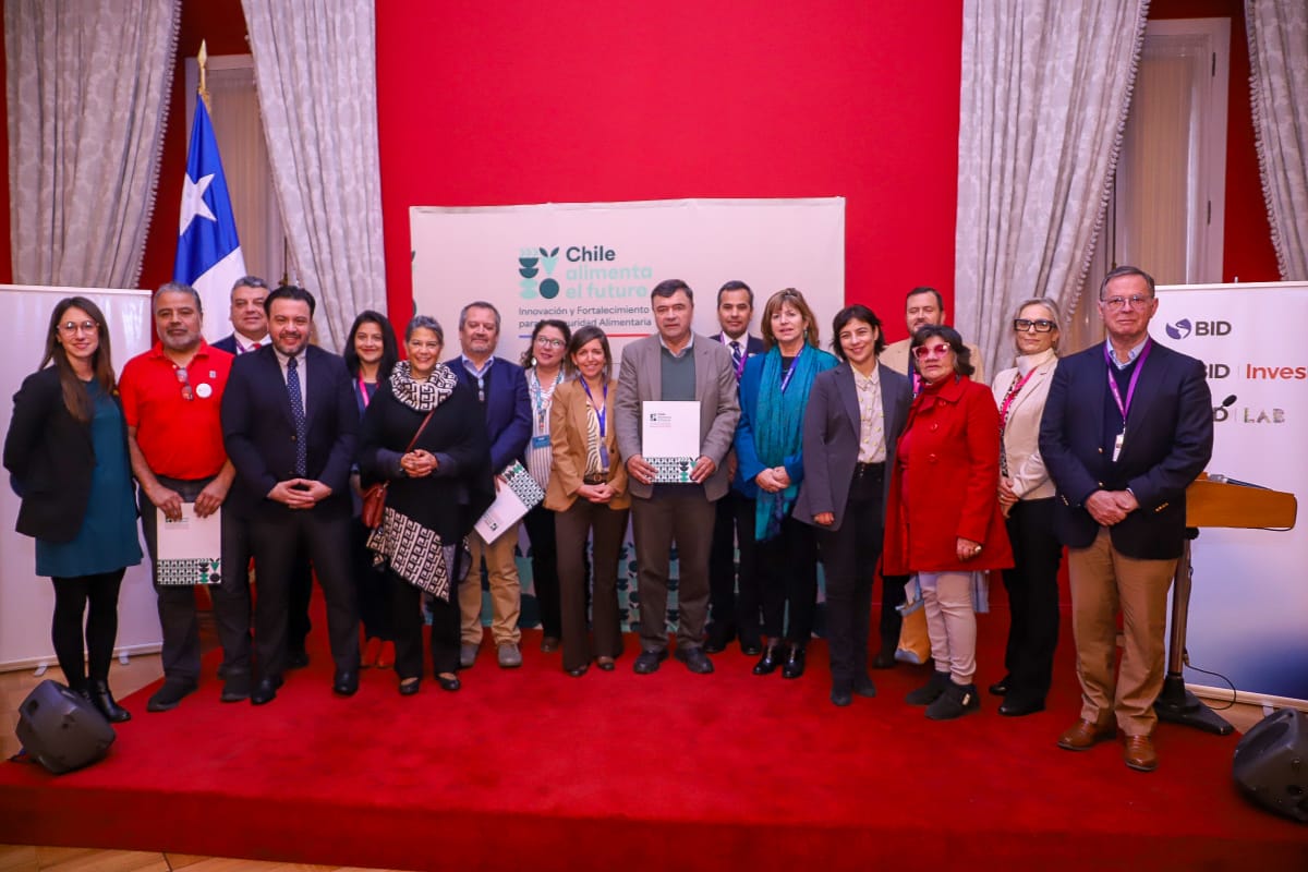 Minagri y BID presentan el programa Chile Alimenta el Futuro