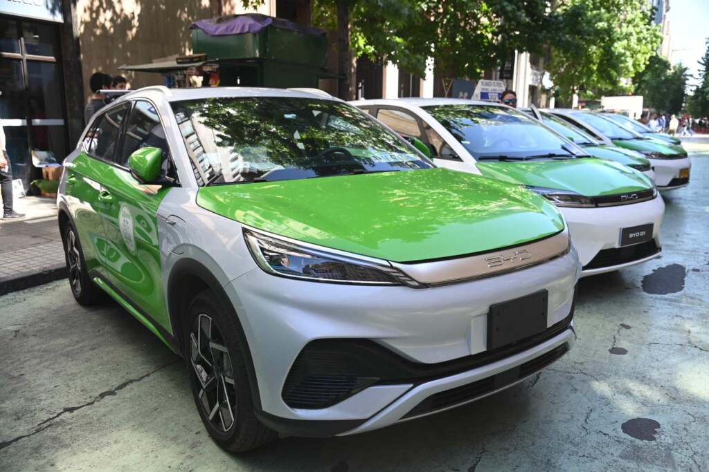 Exitoso cierre de Mi Taxi Eléctrico en la RM