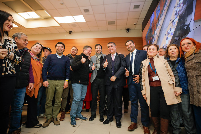 Santiago: Más de 3 mil millones para plazas y parques