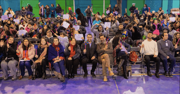 Peñalolén entregó becas municipales de discapacidad
