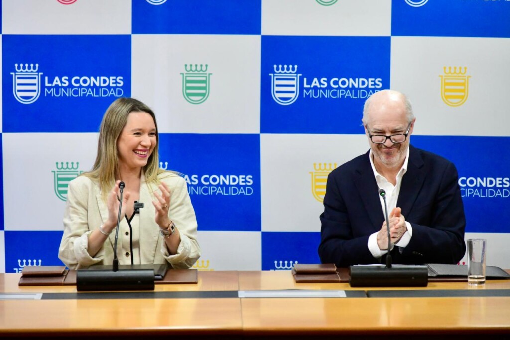 Las Condes y Cruzados firman convenio de cooperación