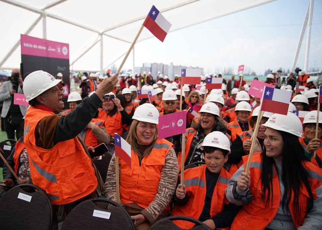 Presidente Boric da inicio a construcción de Línea 9 del Metro
