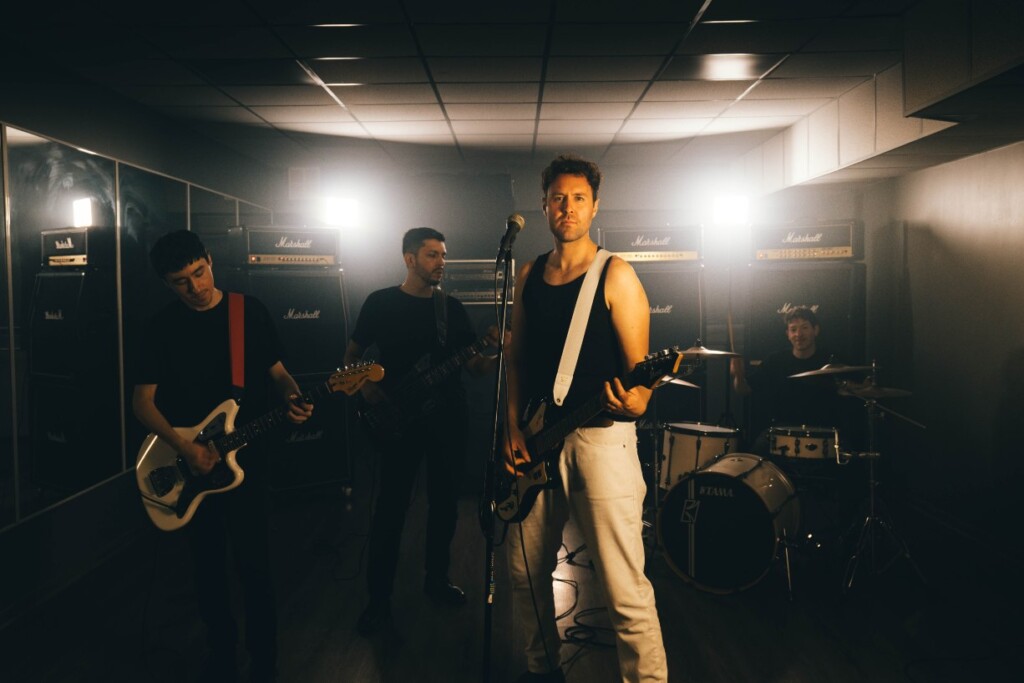 “Dejarte Ir”: Rolo Howard rinde homenaje al amor eterno