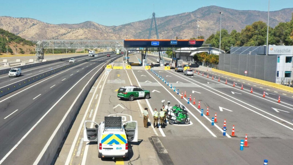 Peaje a luca y restricción de camiones este fin de semana