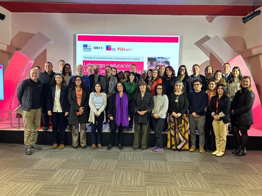 Chile destacado en liderazgo distribuido escolar en América Latina