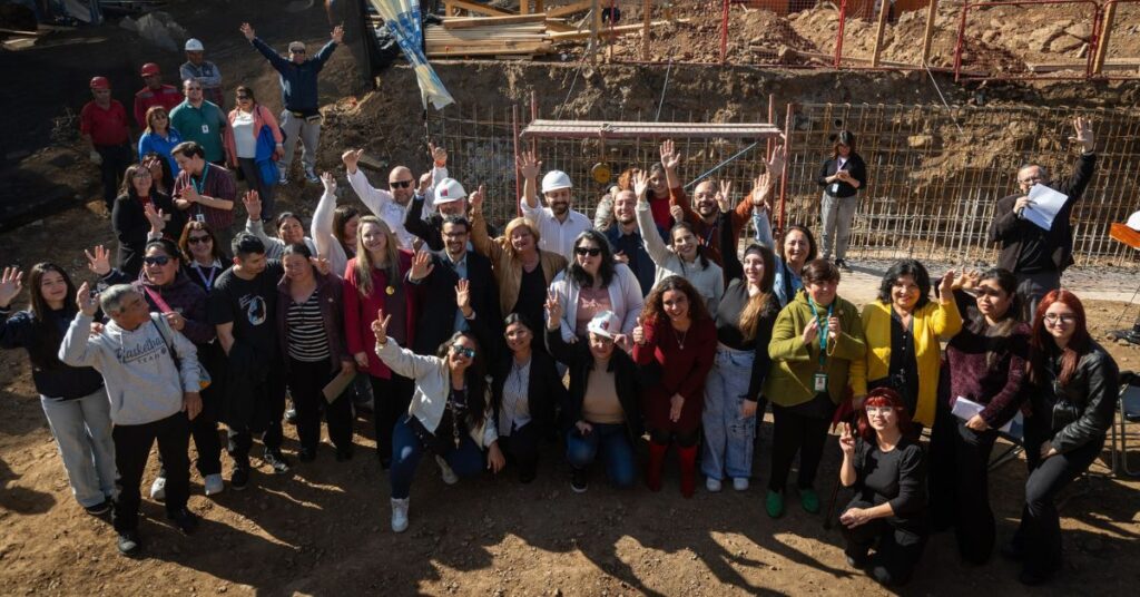Peñalolén: primera piedra del proyecto habitacional Las Perdices