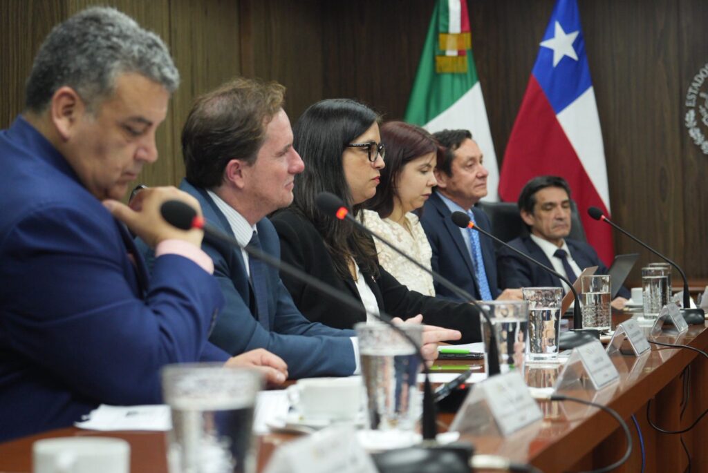 Chile y México fortalecen cooperación agrícola con acuerdos clave