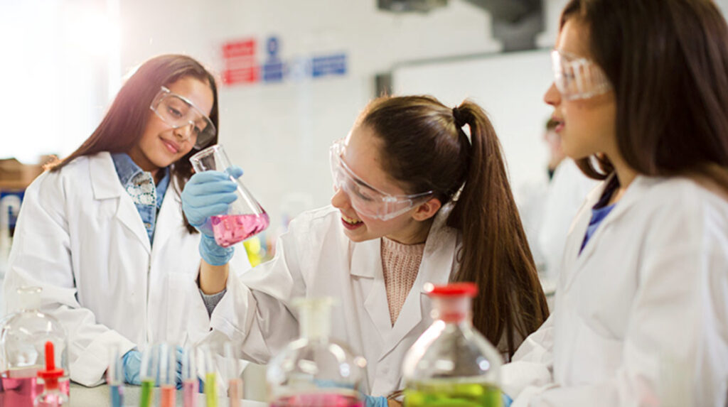 THINKey: En el Día Nacional de las Ciencias de los niños y niñas