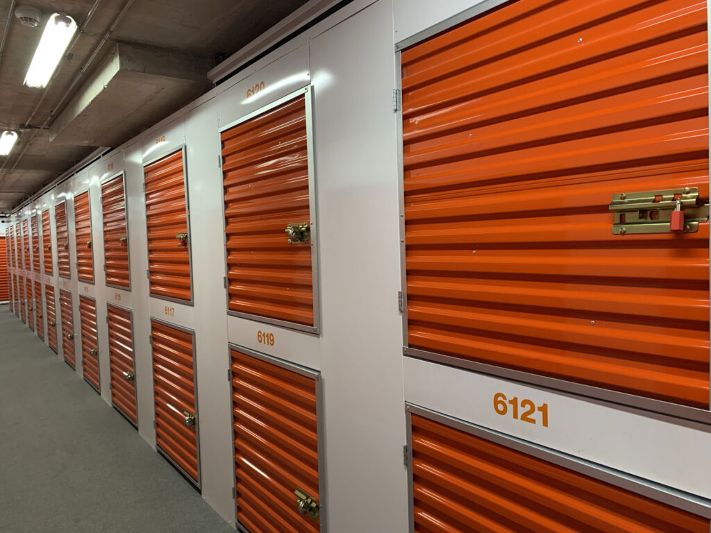 Mercado de minibodegas suma 5 nuevos proyectos y más de 35 mil m² en 2025