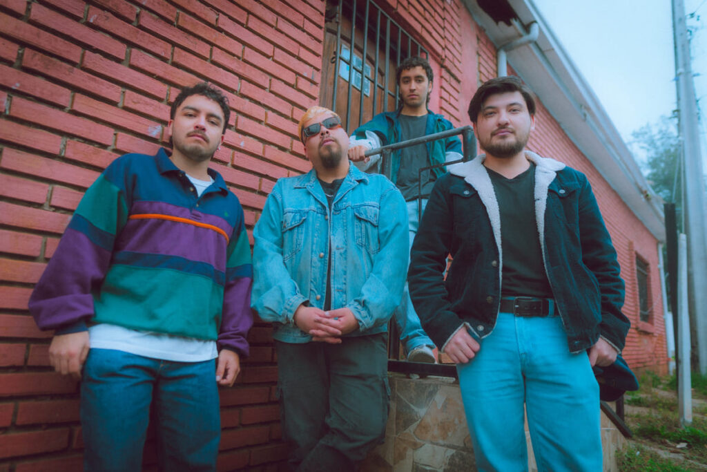 De Pelusa sorprende con bolero indie “Jardín de Espinas”